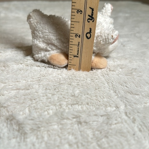 FurReal Friends Snuggimals Snug-A-Daisy (Lamb) Plush - Picture 8 of 8